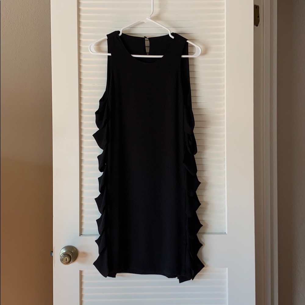 BCBGMaxAzria 'Eren' Side Slash Georgette Dress - Picture 4 of 8
